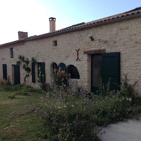 Chai Crann Piorra Saint-Genes-de-Blaye Exterior foto