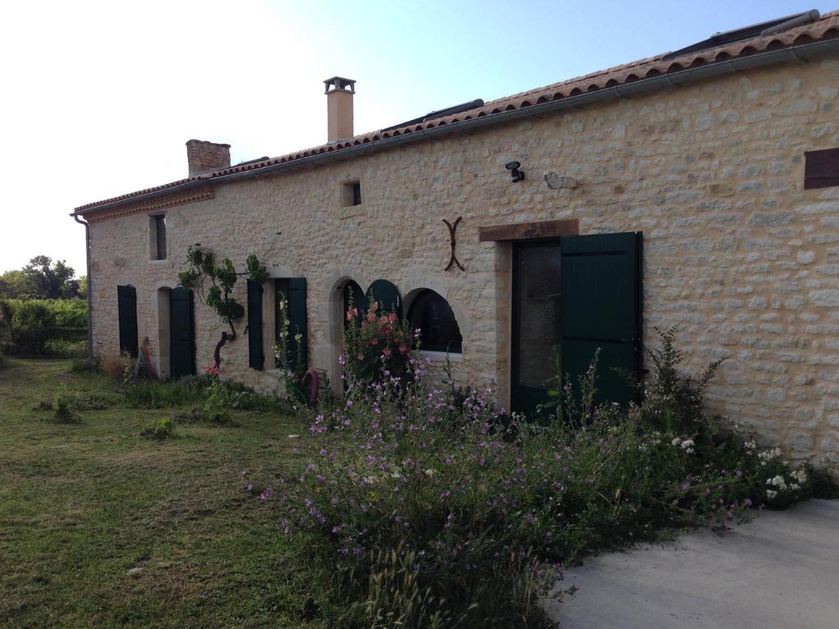 Chai Crann Piorra Saint-Genes-de-Blaye Exterior foto